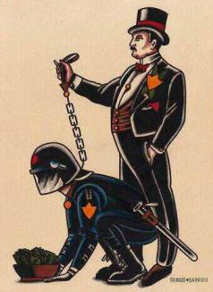 Era un hombre ahora es poli