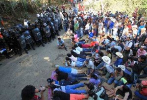 la_puya_protestas-300x204